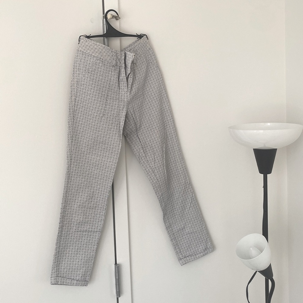 Lft pants, white with navy blue decor